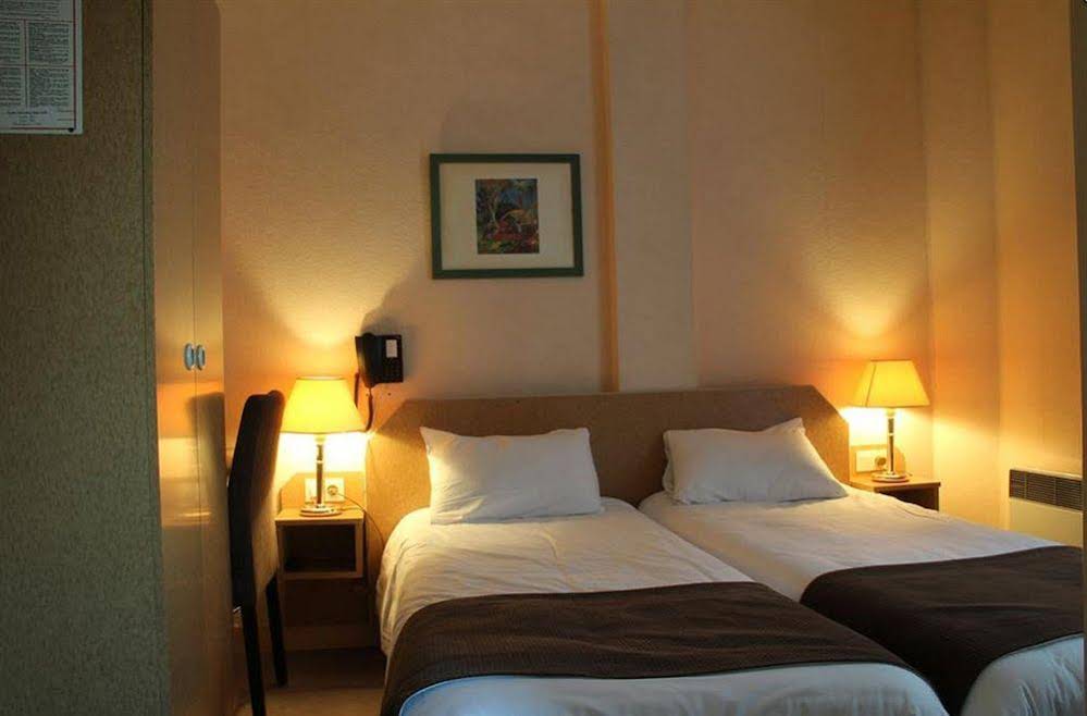 Hôtel De France (هôتل د فرانس) 
