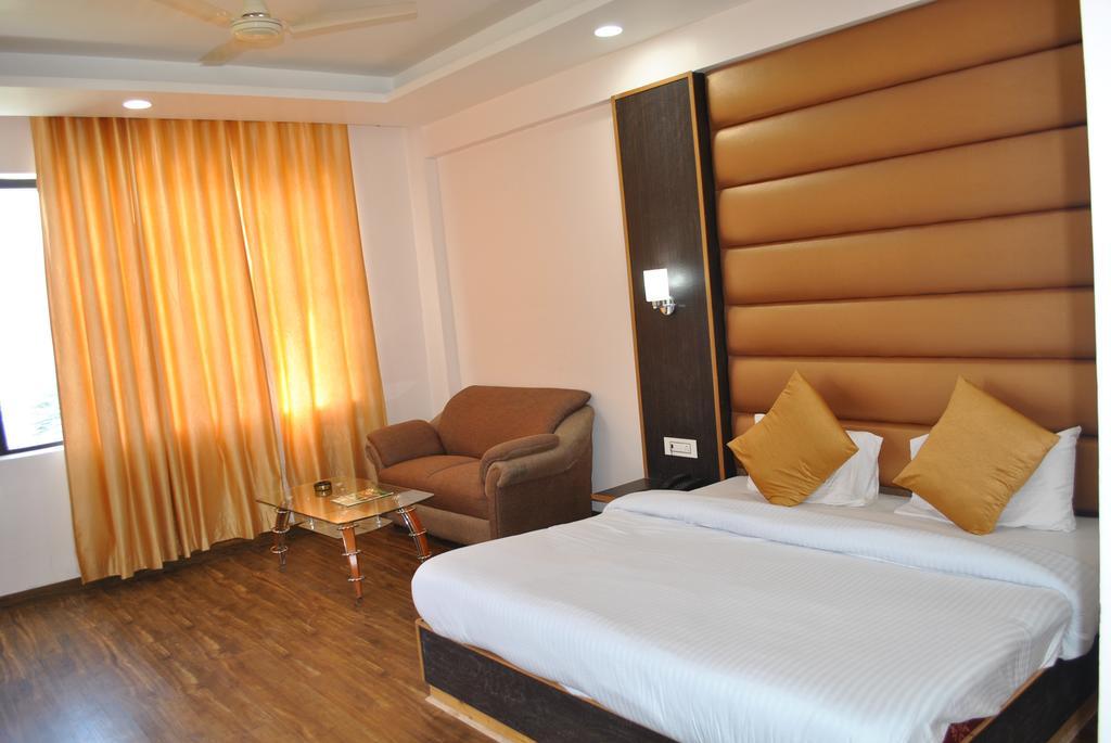 Hotel Natraj International 