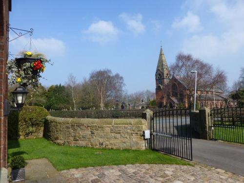 Manor House Farm 