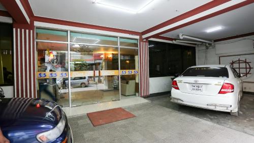 Sylcom Hotel 