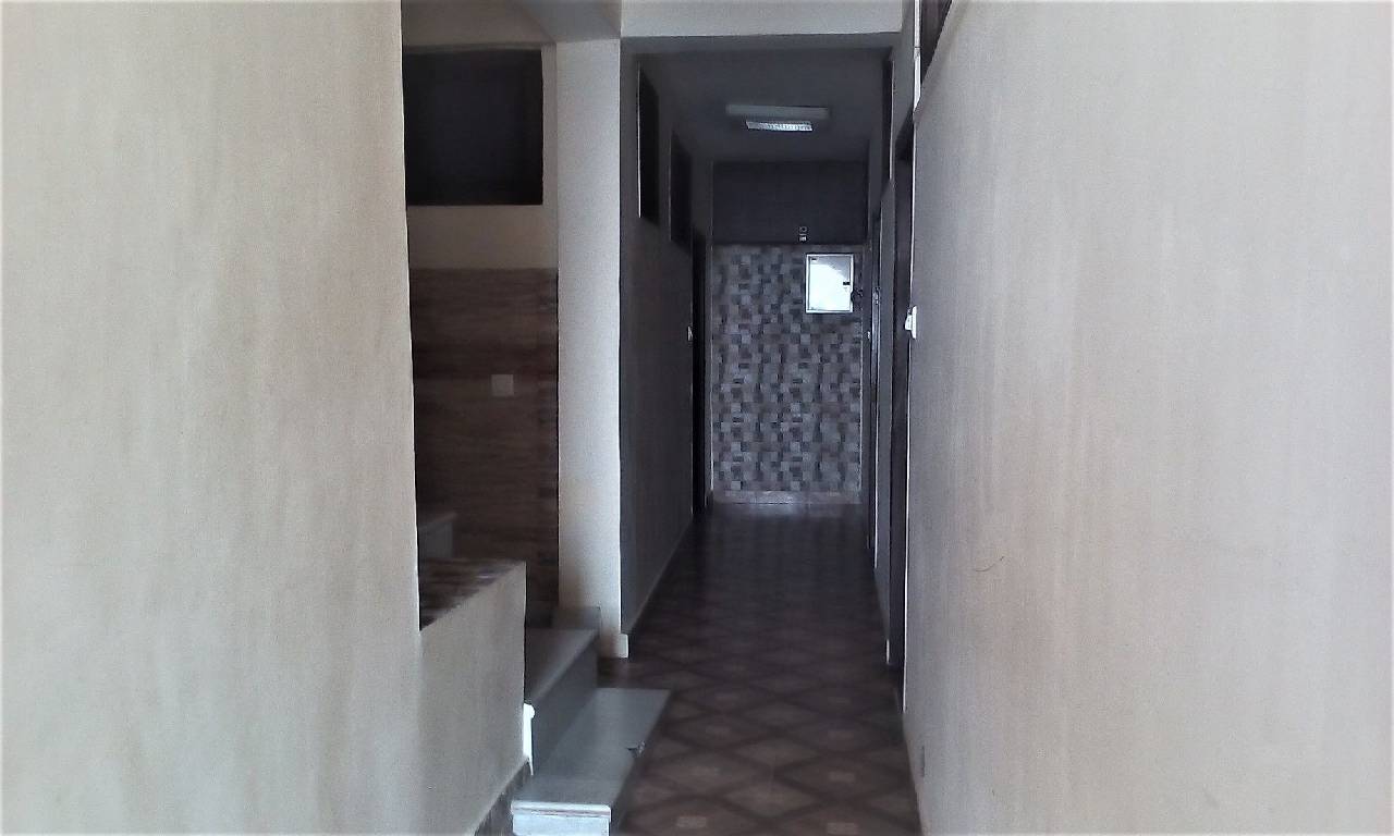 Hotel Ganesha Inn 