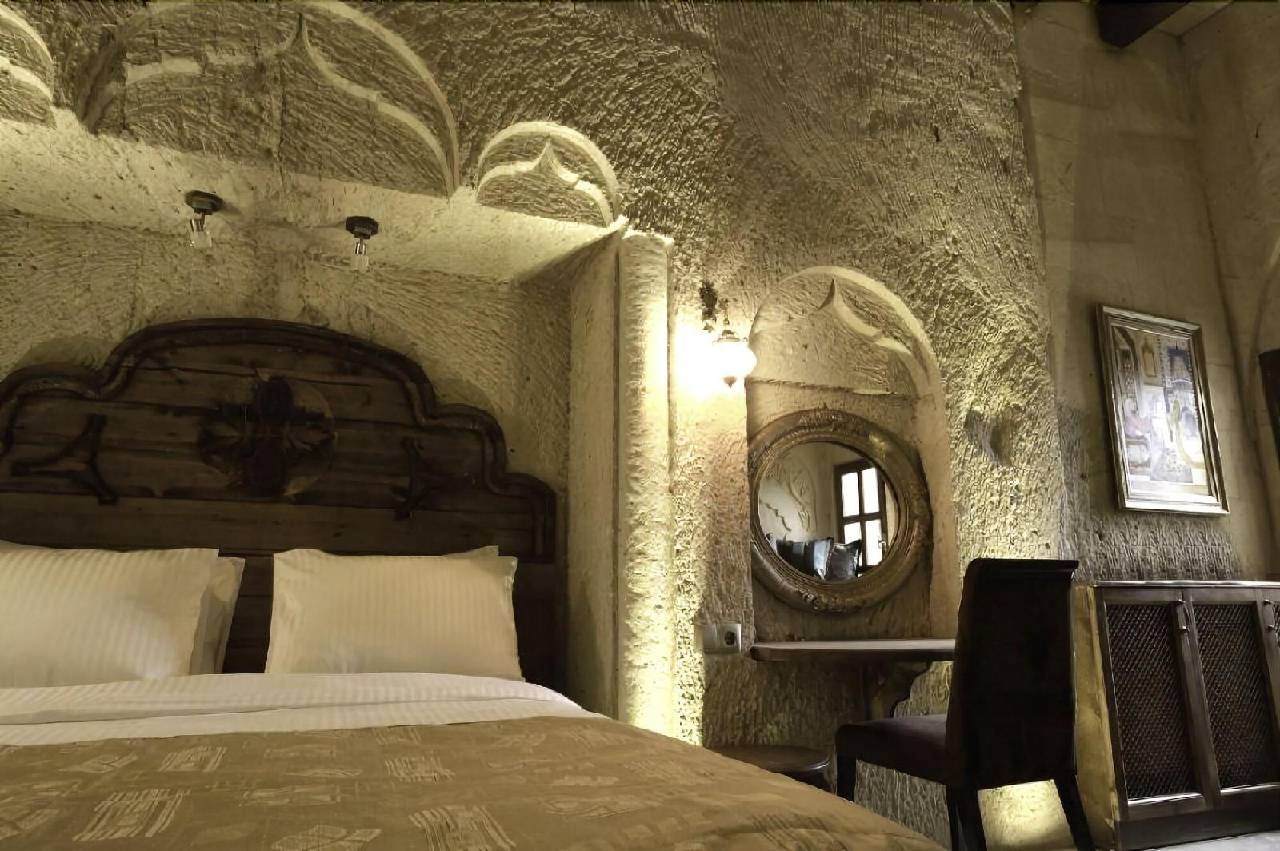 Best Cave Hotel (بست كاو هتل) 