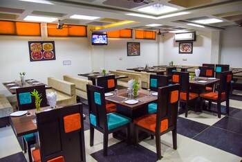 Hotel Tulsi Residency Restaurant