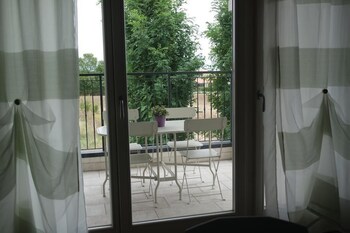 Aurora Tower Apartment Guestroom View