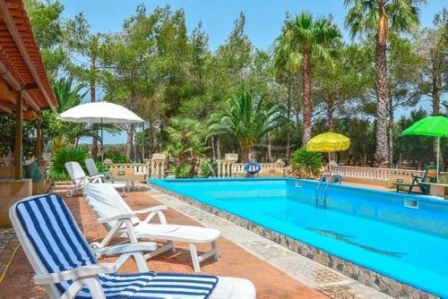 Villa Con Piscina Nel Verde 203 