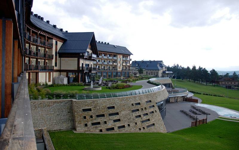 Arlamow Hotel General view