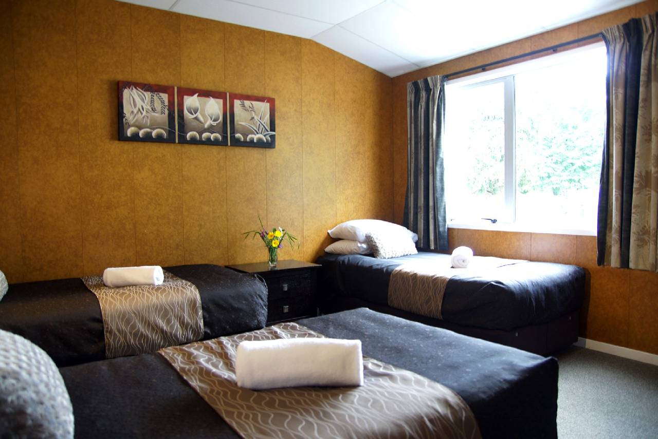 Whanganui River Top 10 Holiday Park 