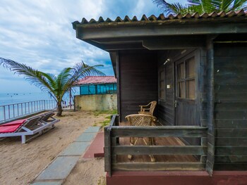 Vista Praia Beachfront Cottages Guestroom