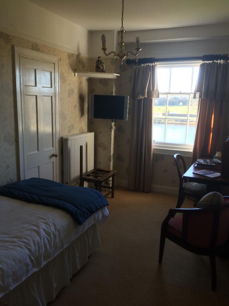 Ednam House Hotel Room