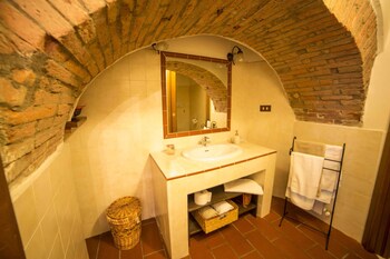 Il Vecchio Frantoio Bathroom