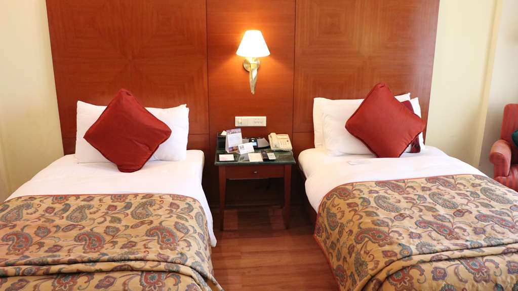 The Lalit Mumbai Airport Premiere Twin Room