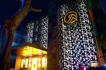 Rangers Hotel Exterior