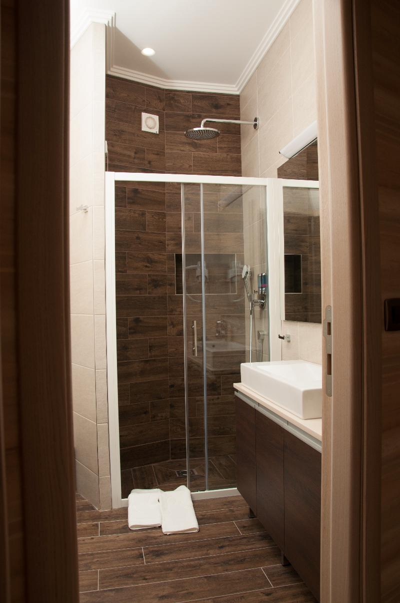 Vigor Hotel Room