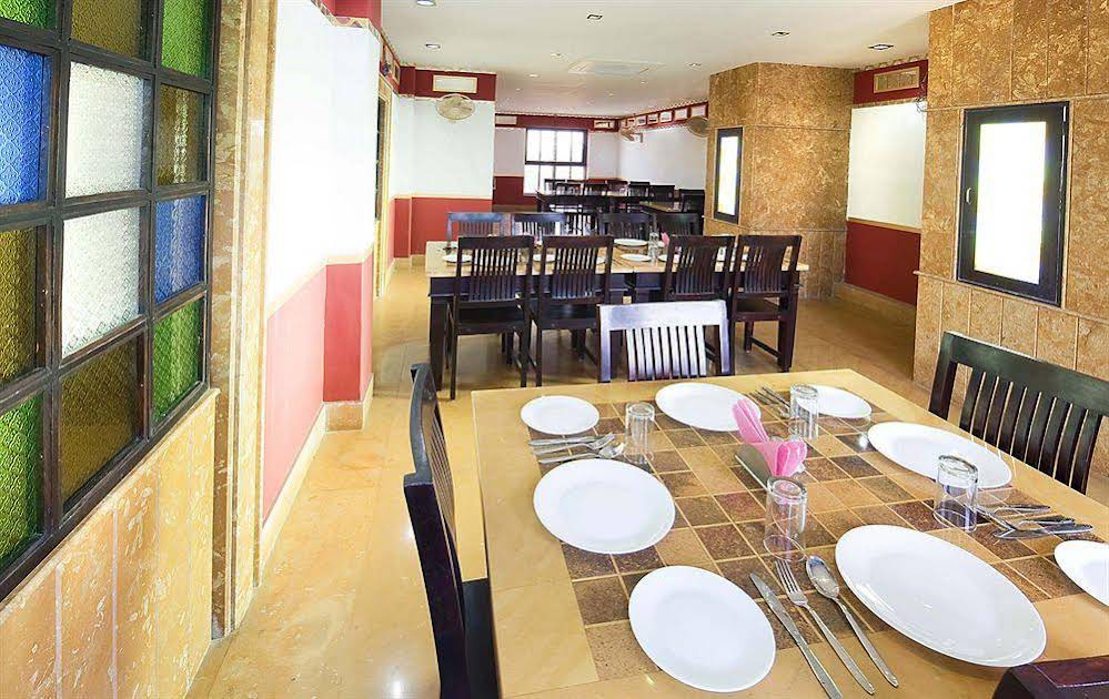 Hotel Shanti Residency 