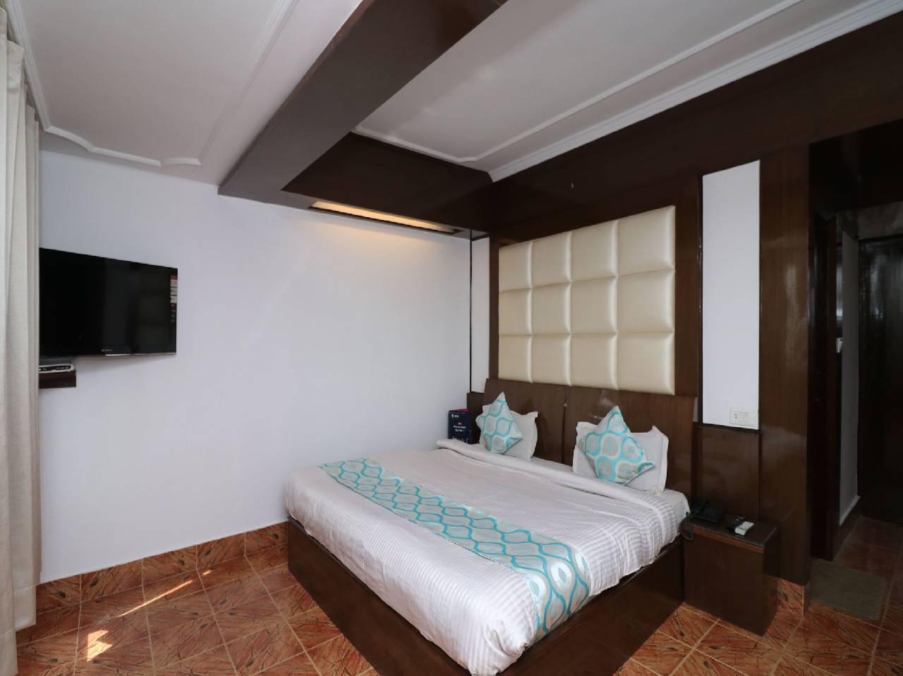 Oyo 1467 Hotel Hill Queen 