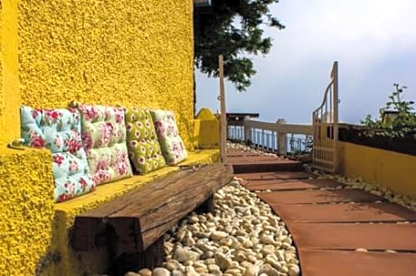 Seclude Mussoorie 