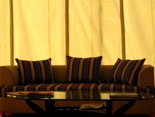 Hotel Ajitbagh (هتل آجیتباگه) 