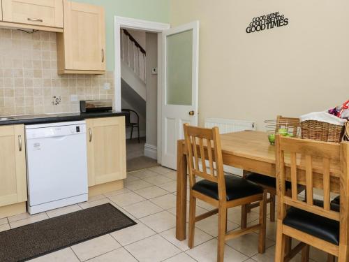 1 Roxby Terrace (۱ روکسبی تراس) 