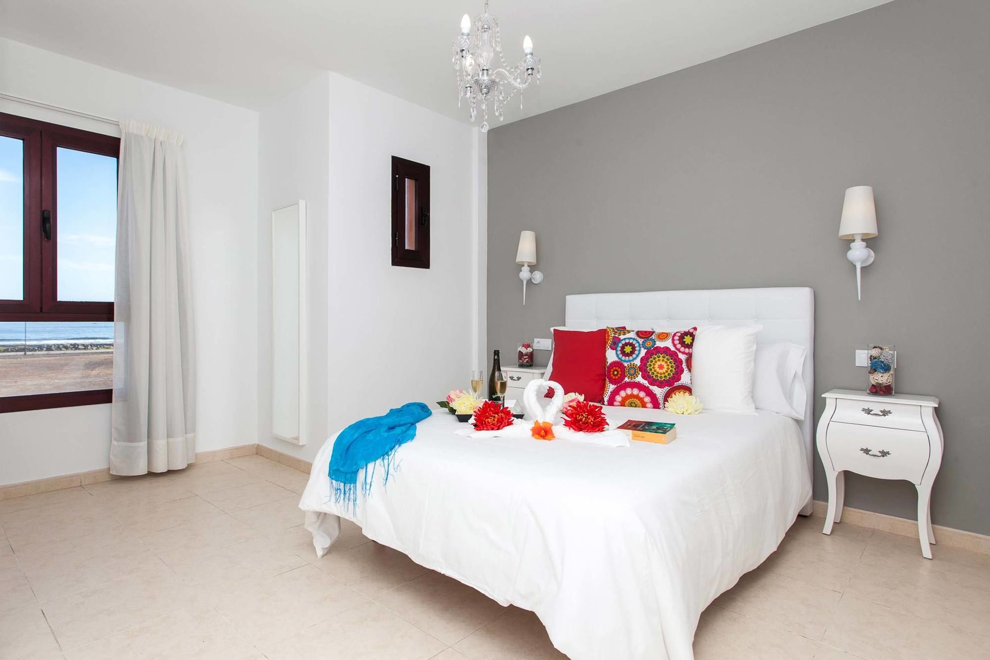 Bristol Mar Apartments 