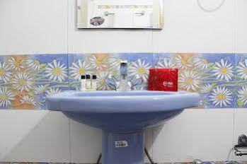 Oyo Premium Shivalik Nagar Haridwar 
