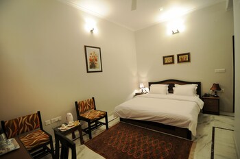 Hotel Gitanjali By Expand Guestroom