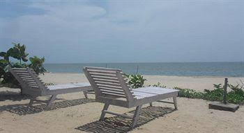 Palm Beach Ayurveda Resort 