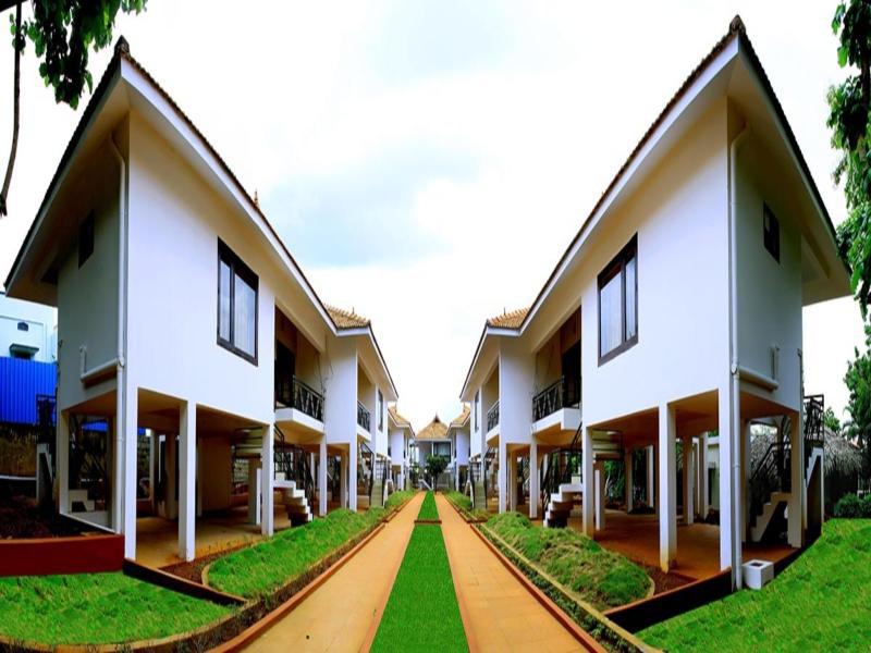 The Kuttalam Herittage Resort ( كوتالام هریتاج ریزورت) 