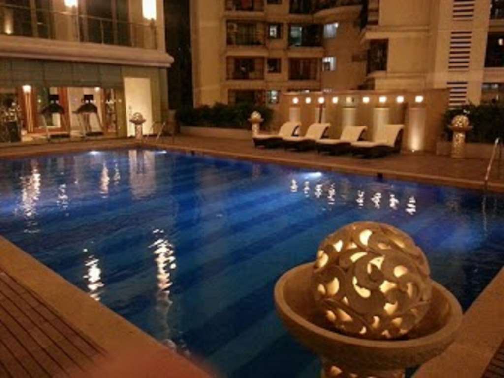 Royal Tulip Navi Mumbai Swiming Pool Bloc