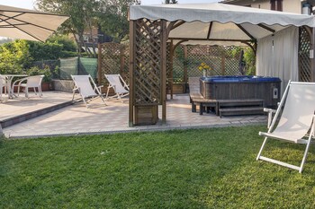 Barchi Resort Terrace/Patio