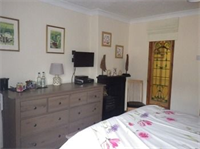 Melbourne Place Bed And Breakfast (ملبورن پلیس بد اند بریكفاست) 