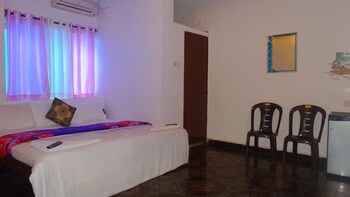 Thomson House Guestroom