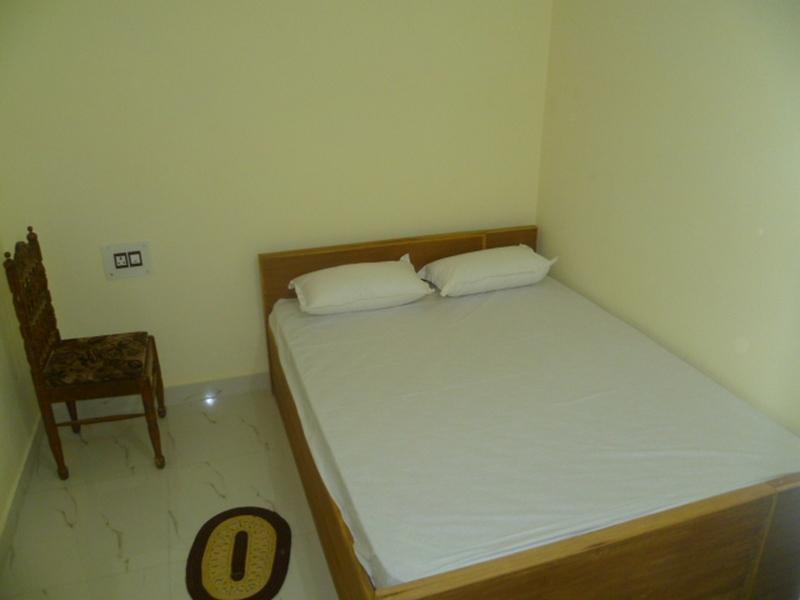 Sanskriti Paying Guest House 