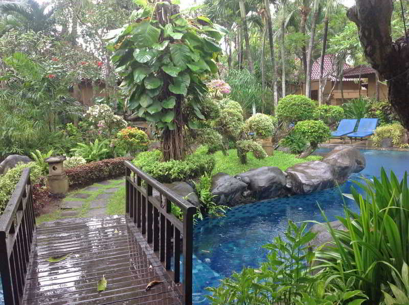 Parigata Spa Villas General view