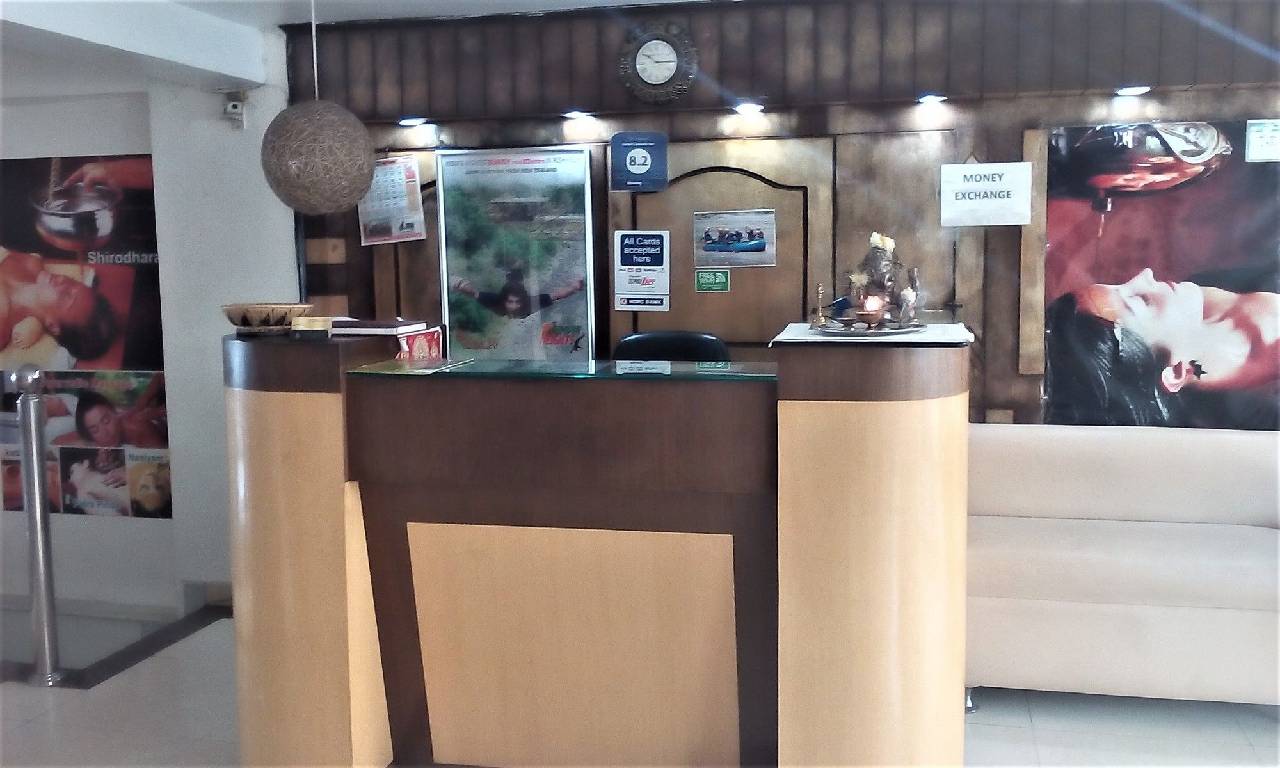 Hotel Ganesha Inn 