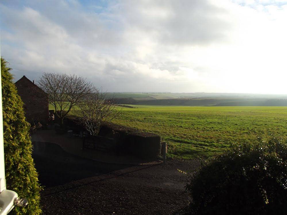 Wold View House B&b 