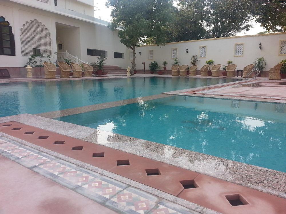 Anuraga Palace A Treehouse Palace Hotel 