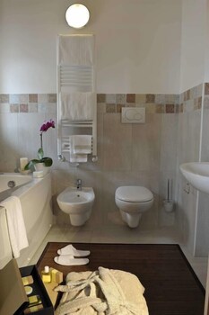 Residence Hotel Rubino Bathroom