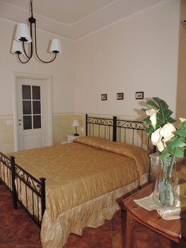 Chiantirooms Guesthouse Guestroom