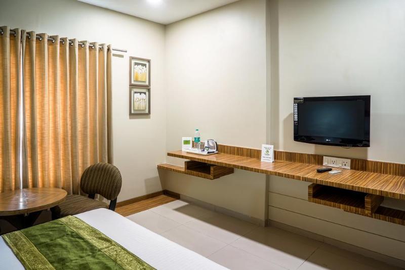 Treebo Sonia Room