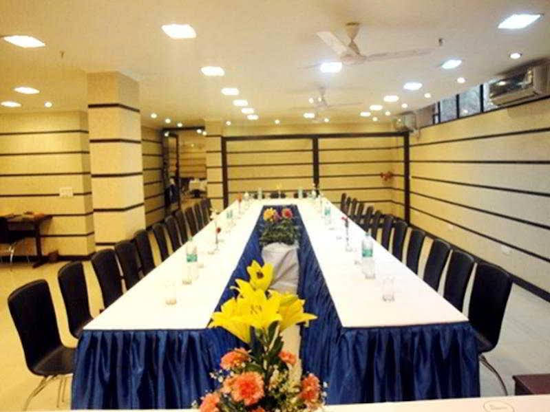 Akshara Dunsvirk Court 