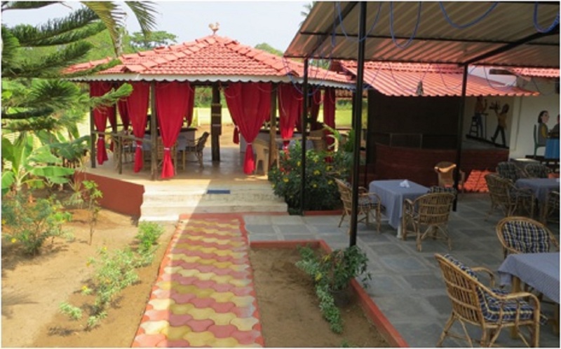 Morjim Beach Resort Restaurant