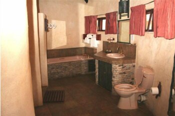 Lodge At The Ancient City Bathroom