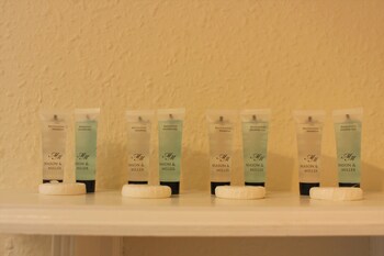 Garmouth Hotel Bathroom Amenities