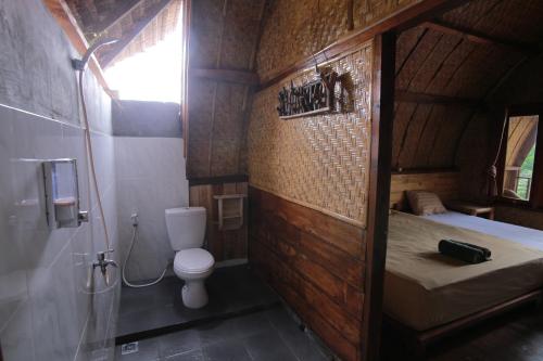 The Golden Ave Bungalow ( گولدن آو بونگالوو) 