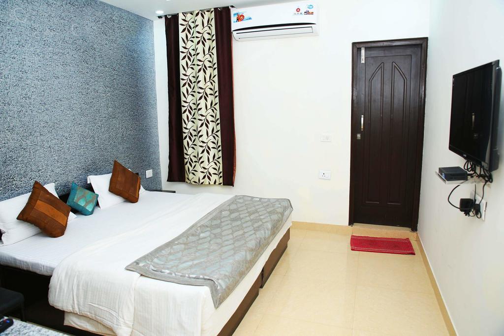 Maan Hotel And Restaurant 