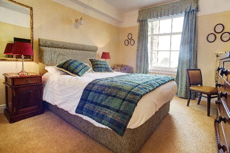 Ednam House Hotel Room