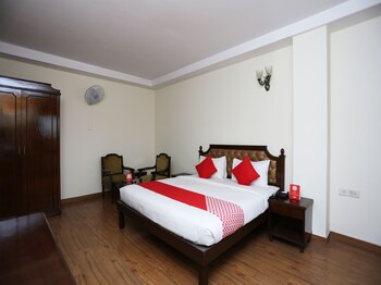 Oyo 16565 Karnal Haveli Guestroom