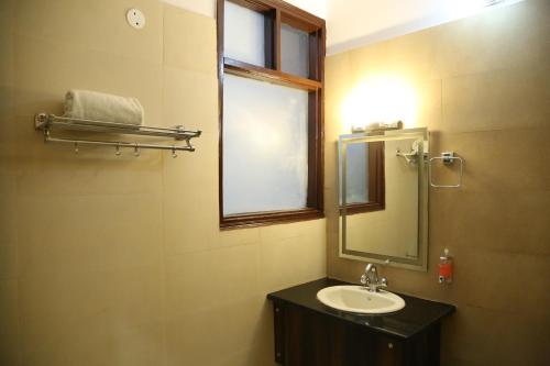 Jyoti Hotel 
