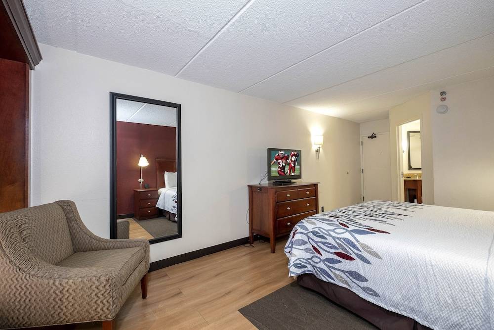 Red Roof Inn Meriden - photo 5