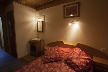 La Ferme D'eugenie Guestroom